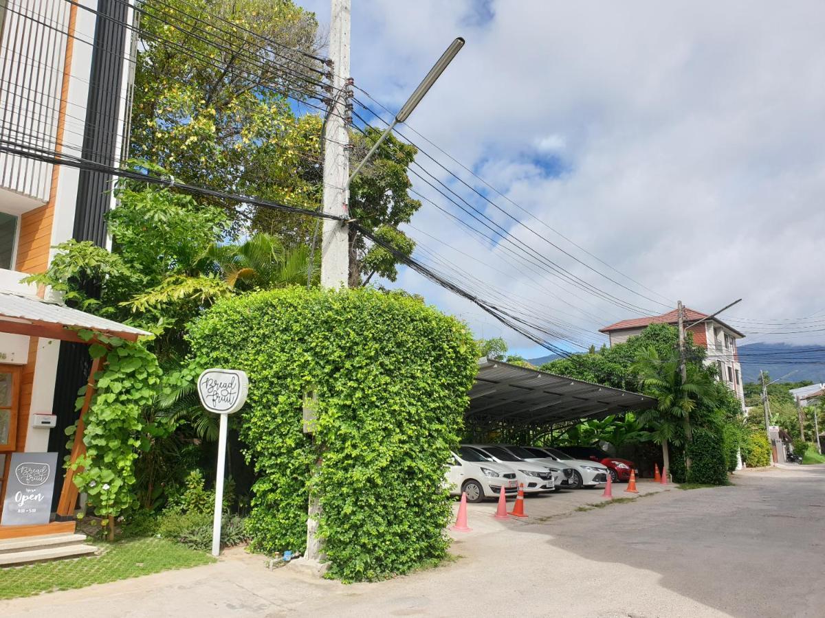 Hostel Breadfruit Chiang Mai Exterior foto