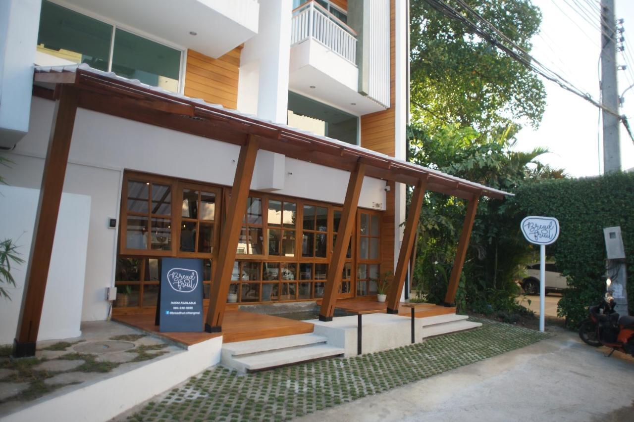 Hostel Breadfruit Chiang Mai Exterior foto